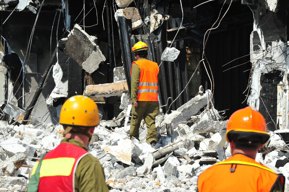 Staying Safe on the Job and the Importance of Industrial Rescue Courses